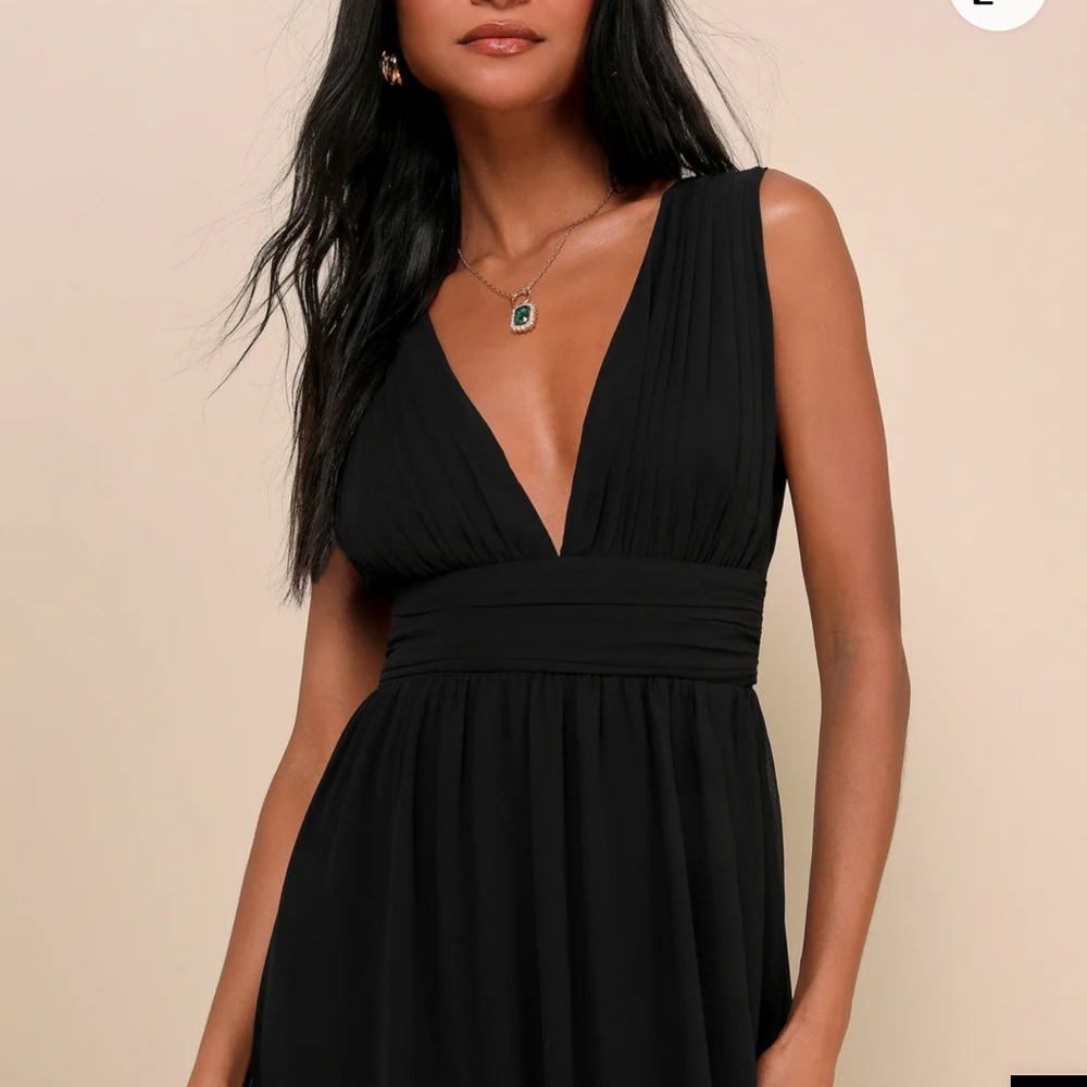 Lulu's Black Plunging Maxi Dress